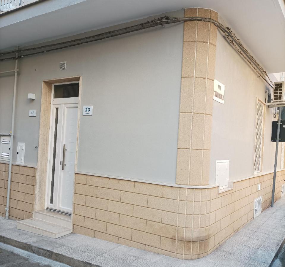 Casa Vin Lägenhet Massafra Exteriör bild